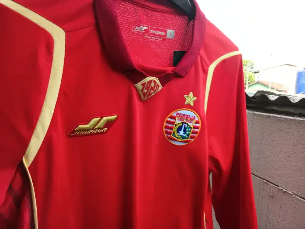 Jersey Persija Stadium Longslevee.