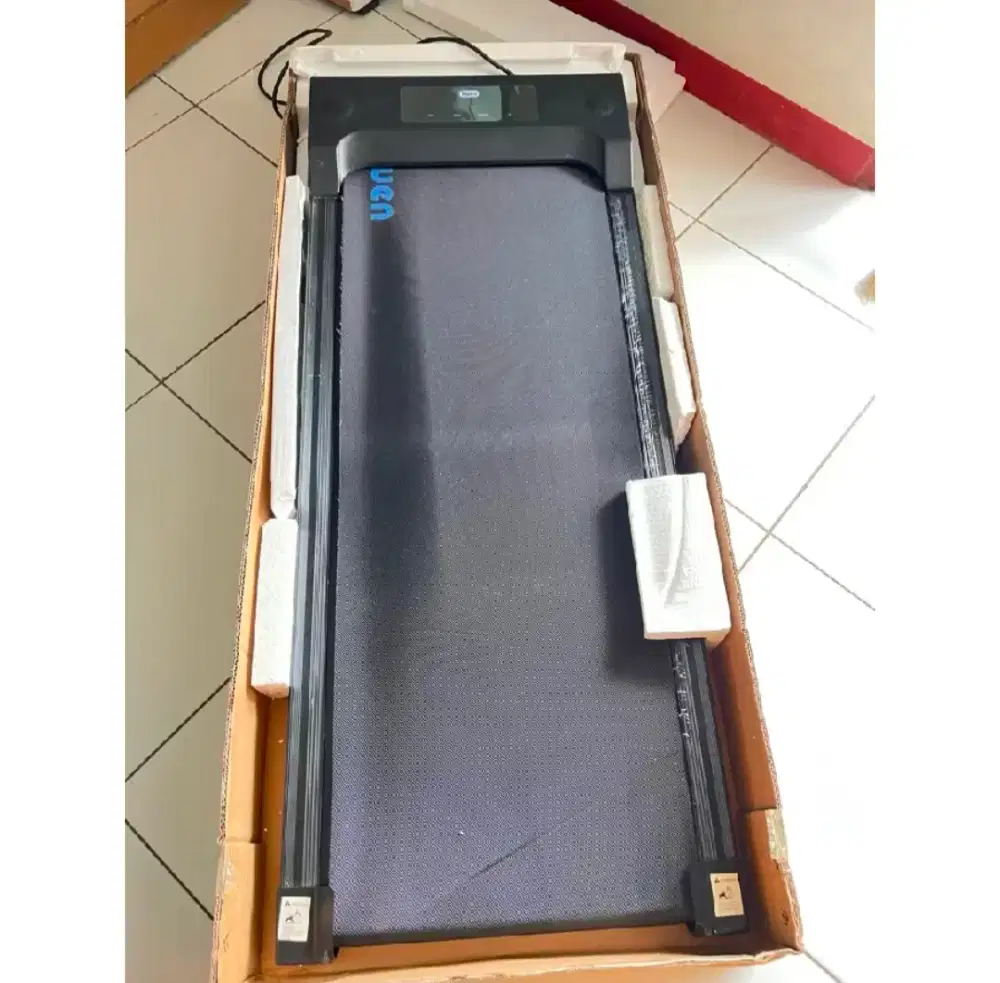 TREADMILL TWEEN RP 7 — BEKAS TERAWAT BAGUS!