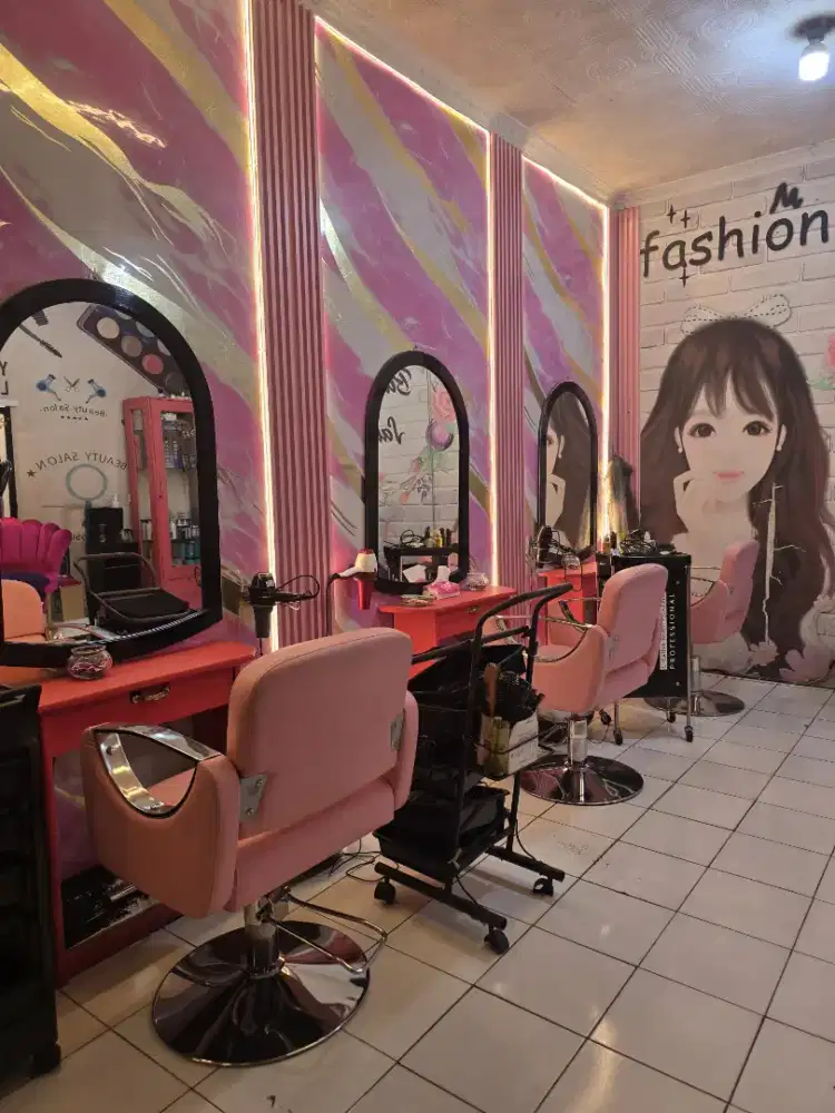 Dibituhkan segera karyawati salon