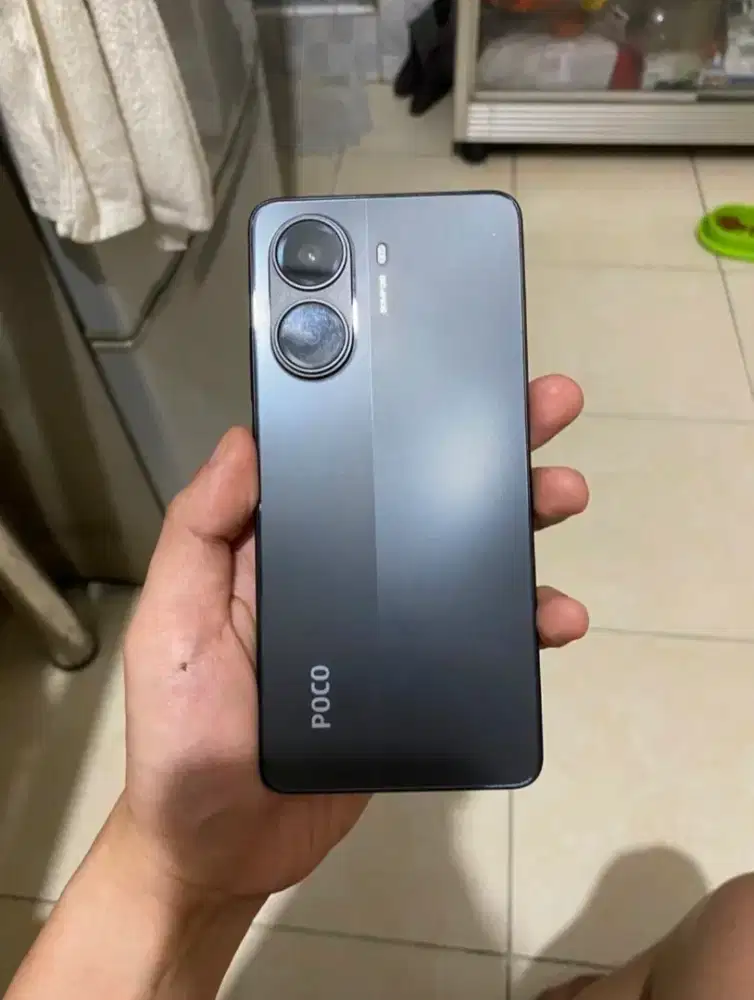 Poco x7 pro 12/528