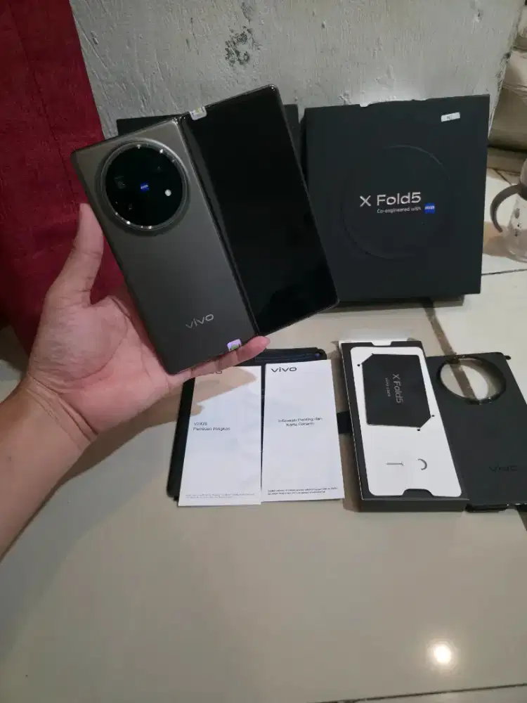 Vivo X Fold 5 2thn garansi 16/512gb Resmi Garansi 2thn panjang