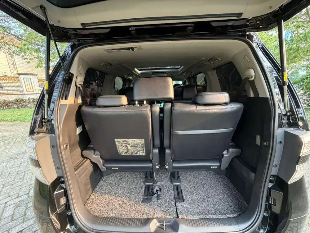 Toyota Vellfire ZG Facelift 2013 Bensin