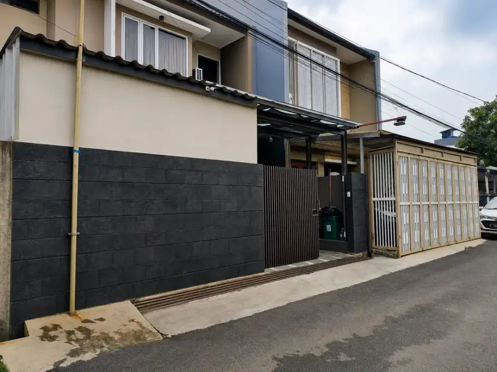 Rumah 2 Lantai Strategis di Jalan Cijagra Buahbatu