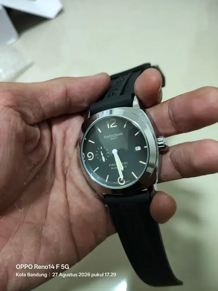 jam tangan pria