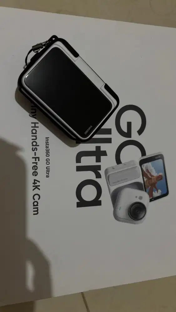 Second Insta360 Go Ultra (Creator bundle) free sd card 128gb