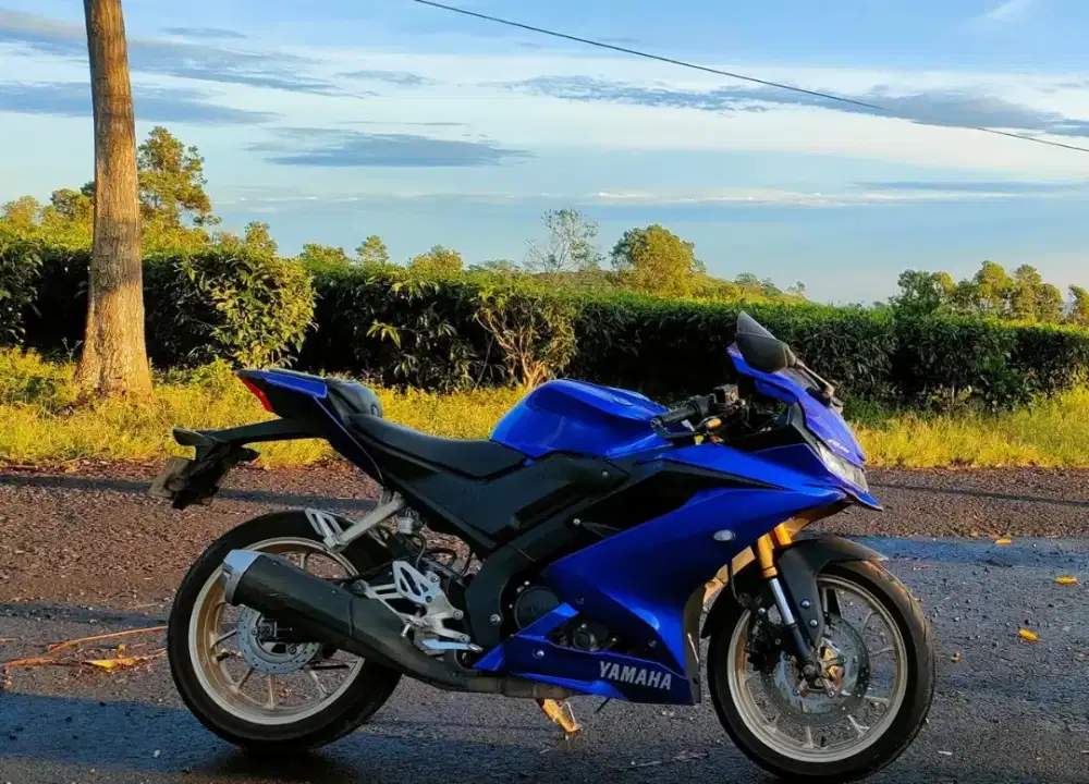 Yamaha R15 2021