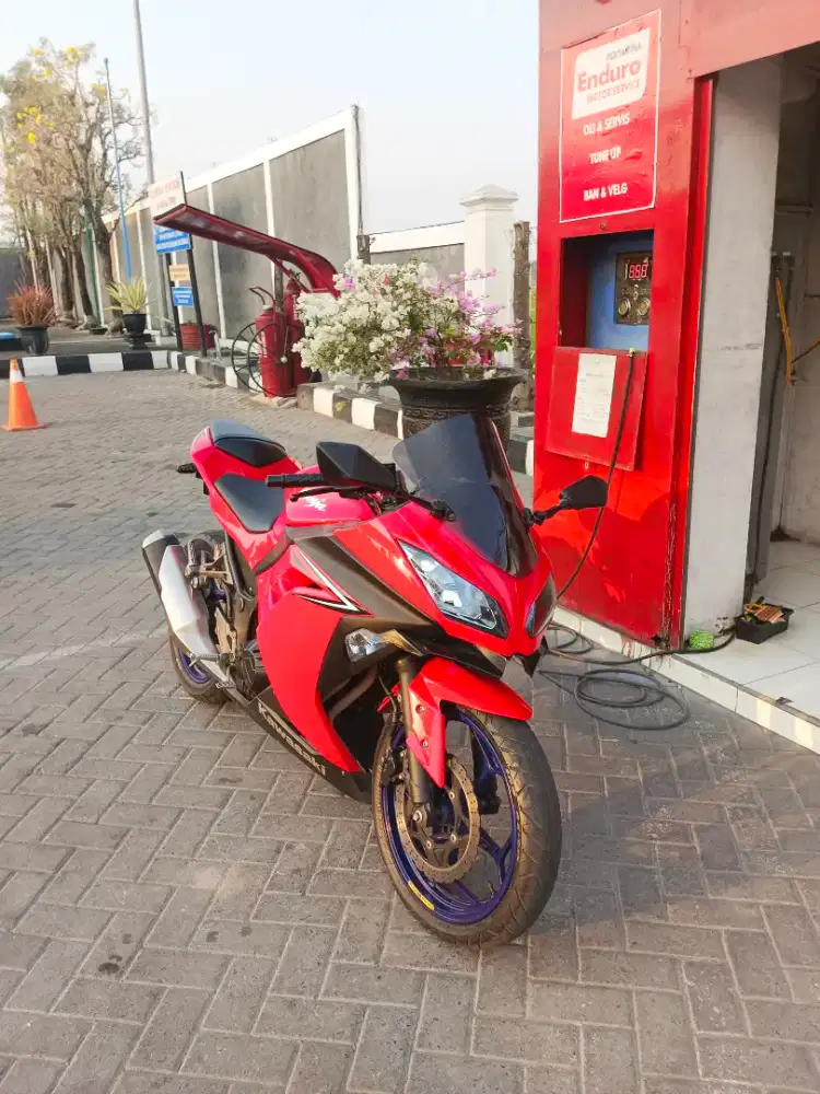 Jual ninja 250 fi old