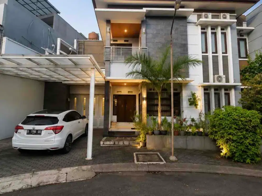 dijual cepat rumah siap huni di singgasana pradana bandung