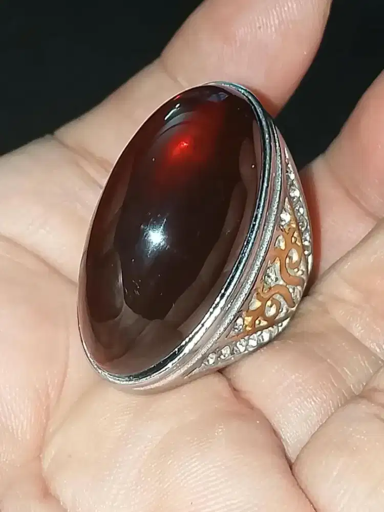 Cincin Fosil Getah Katilayu Merah