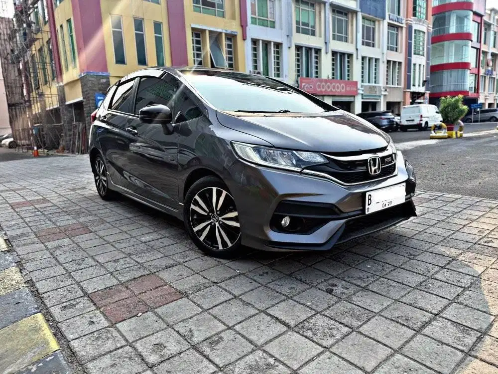 Honda Jazz RS AT 2019 KM 63 Ribu TDP 18 Juta