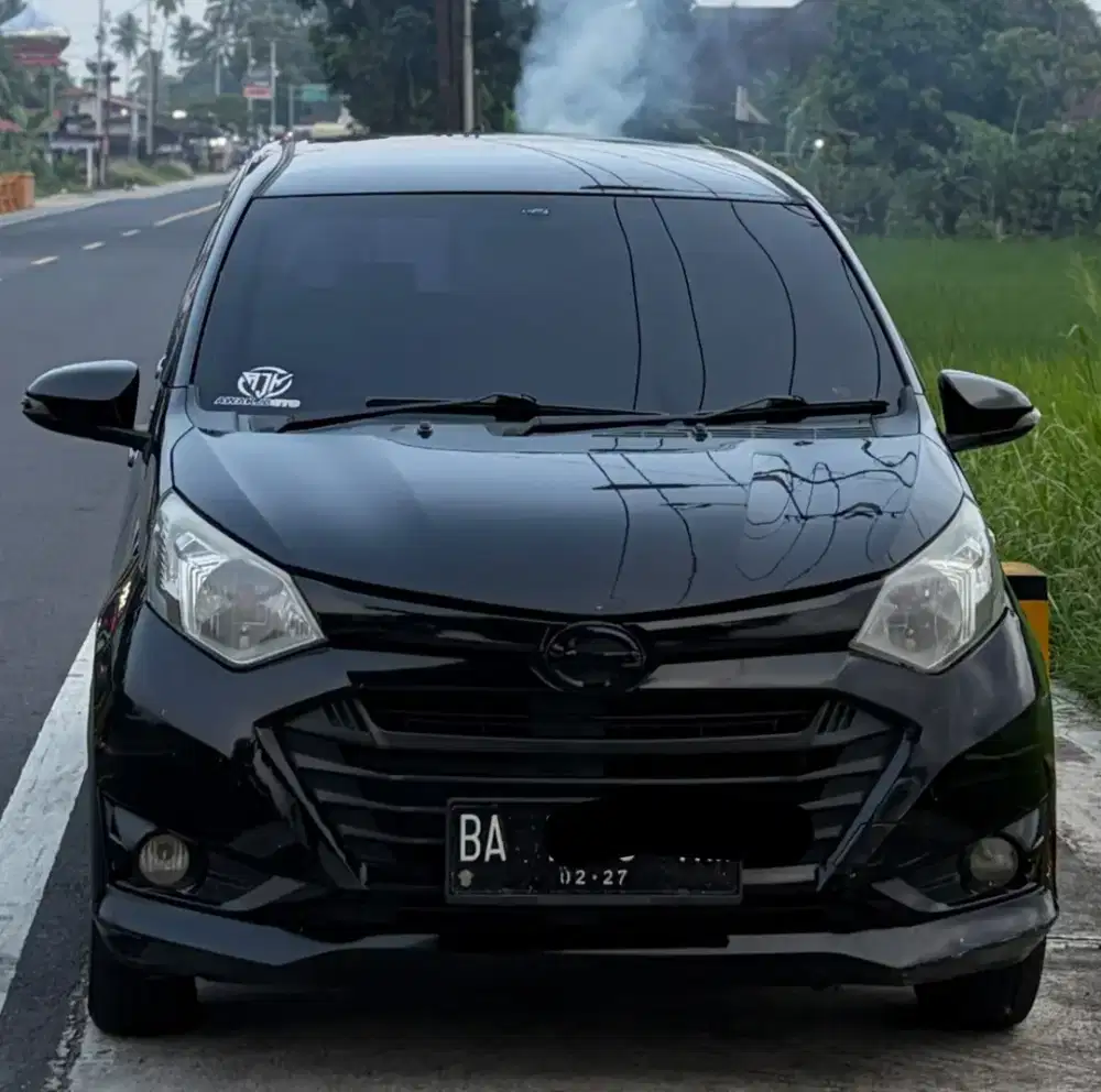 Dijual cepat Mobil Daihatsu Sirga R Tahun 2017 1.2 CC Tipe Tertinggi