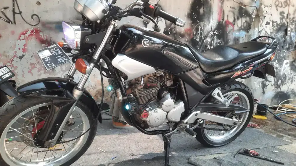 YAMAHA SCORPIO 2010