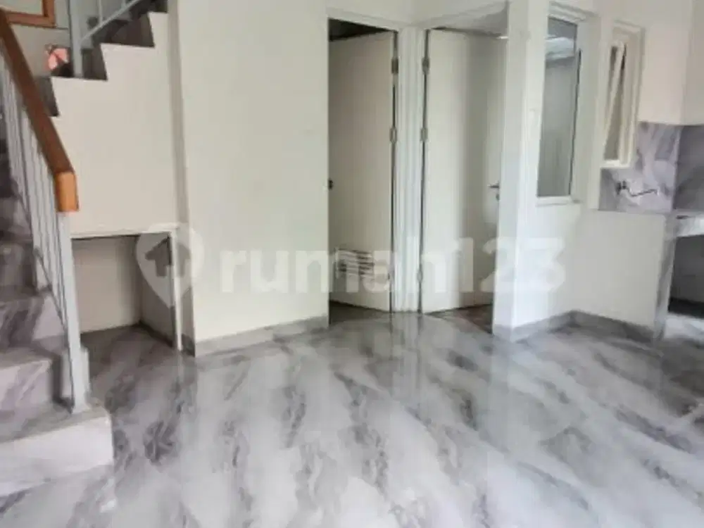 Rumah Cluster Malibu Gading Serpong Rapih Kondisi Sangat Baik