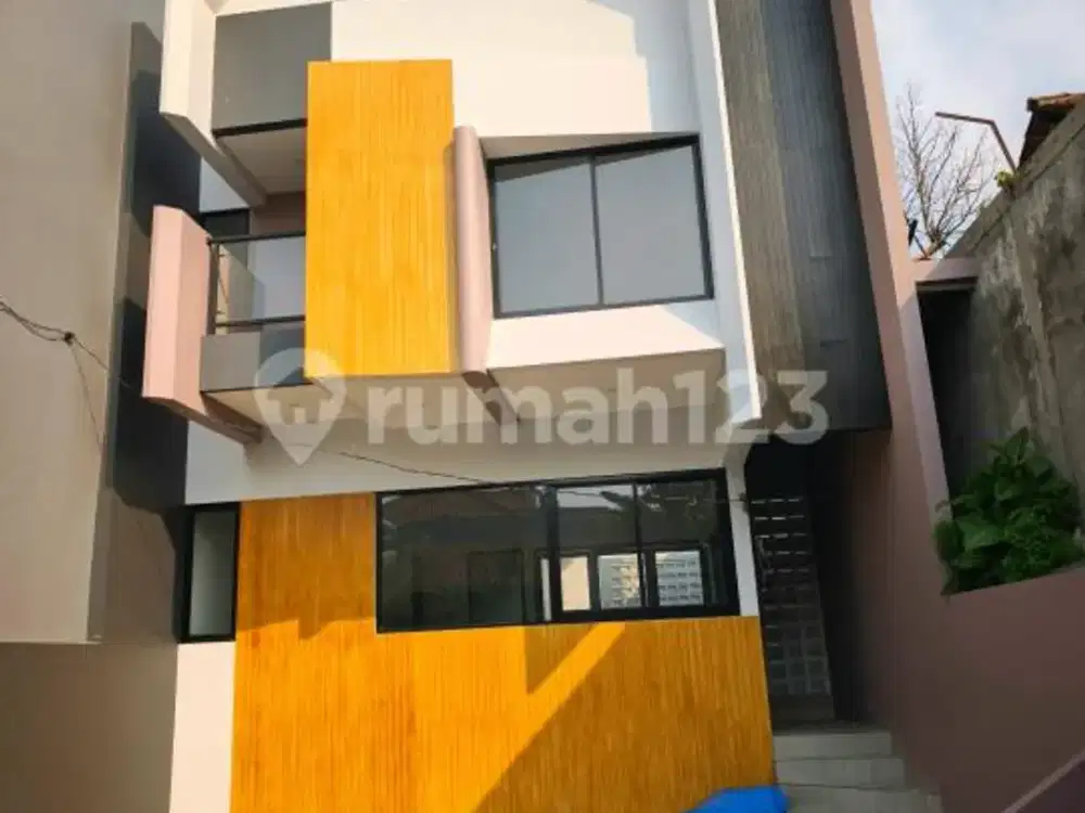 Rumah Siap Huni Bintaro Sektor 9 Eksklusif dan Strategis