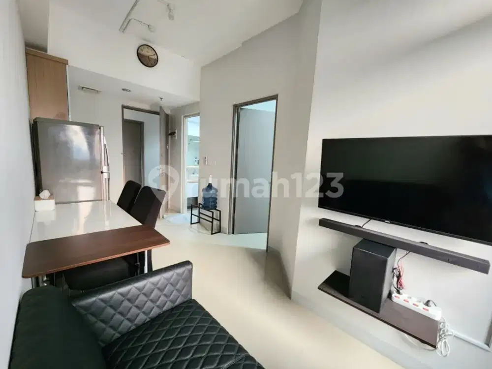 Apartemen 1Br Vasanta Innopark Mm2100 Cikarang dengan View Pool
