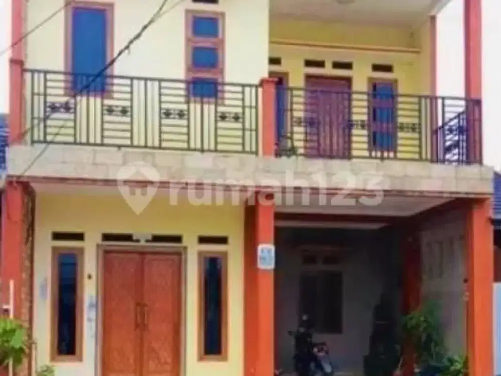 Rumah 2 Lantai Perumahan Villa Rizki Ilhami Strategis Dekat Summarecon Mall Serpong