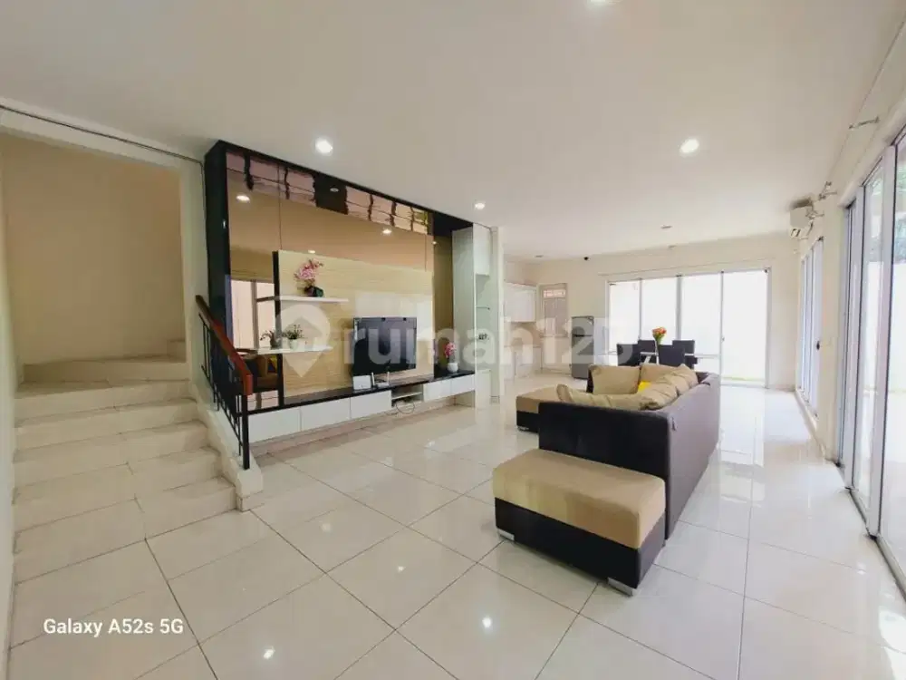 Rumah Mewah di Depark BSD City Full Furnished
