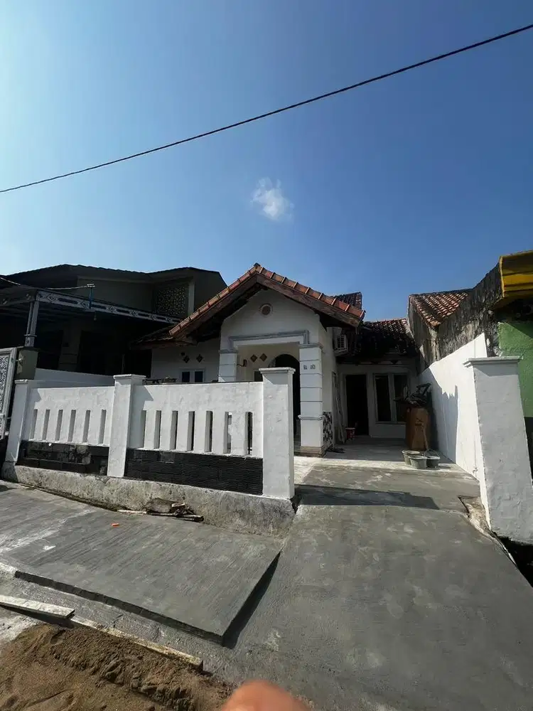 DI KONTRAKAN RUMAH BERSIH NYAMAN MURAH, TAHUNAN/BULANAN