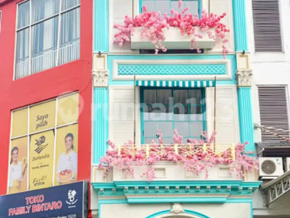Dijual Cepat Ruko Mewah 3 Lantai dg Rooftop The Parisian Bintaro