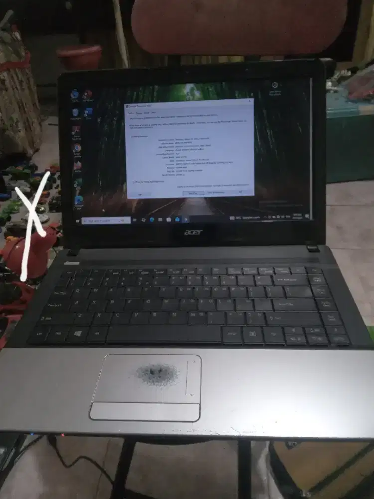 Laptop Acer Aspire E1-421
​