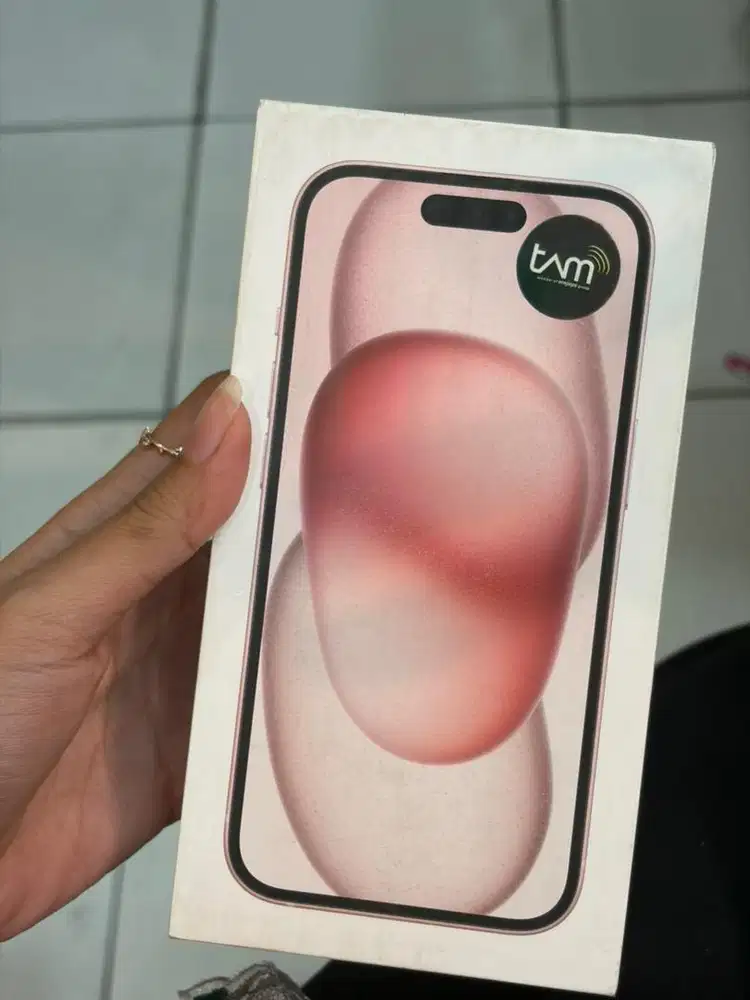 iPhone 15 128 NEW PINK