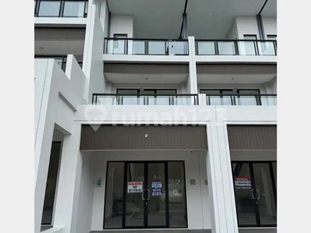 Ruko Sorrento di Tengah Pusat Bisnis Gading Serpong