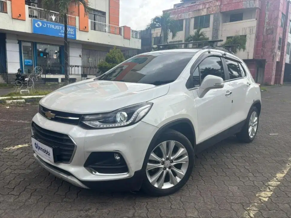 KM Rendah - Chevrolet Trax 1.4 Turbo LTZ Bensin-AT 2016