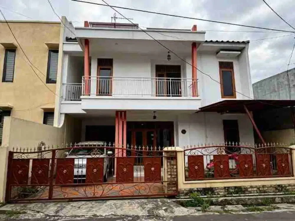 RUMAH DIJUAL BUMI MALAKA ASRI DUREN SAWIT JAKARTA TIMUR — 3,5 LANTAI, LT 135 M², 5+1 KT, SHM