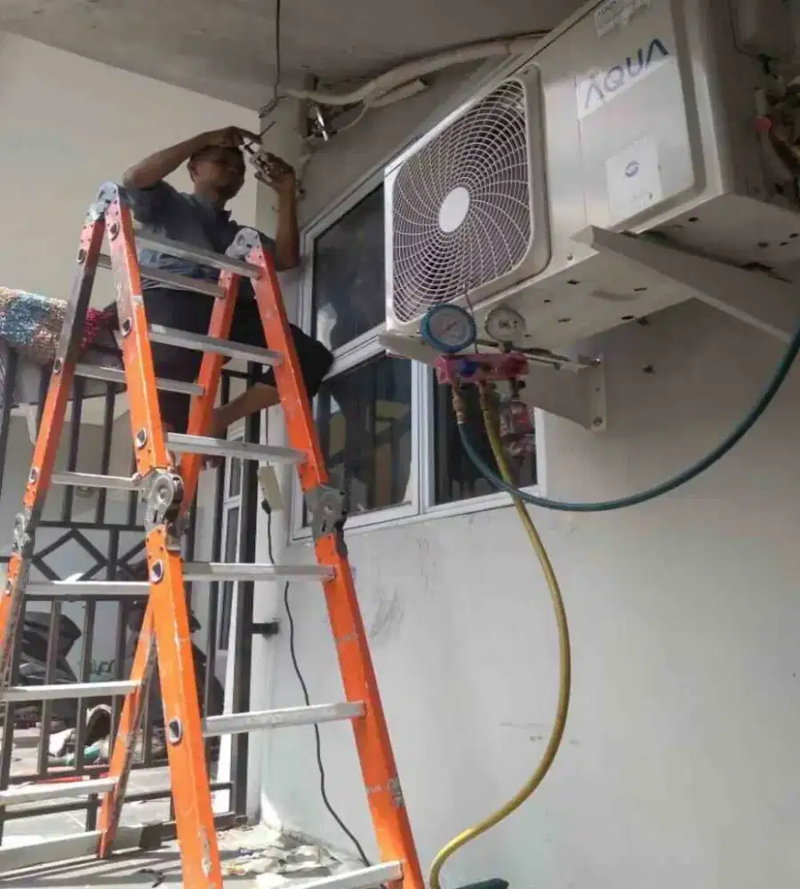 Service Ac,Kulkas,Pompa Air,Mesin Cuci dan Bongkar Pasang AC.