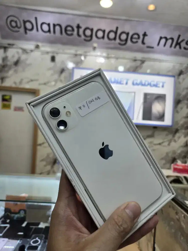 IPhone 11 64 GB inter