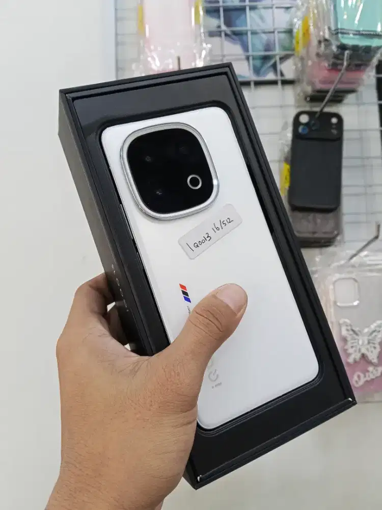 IQOO 13 16/512 gb