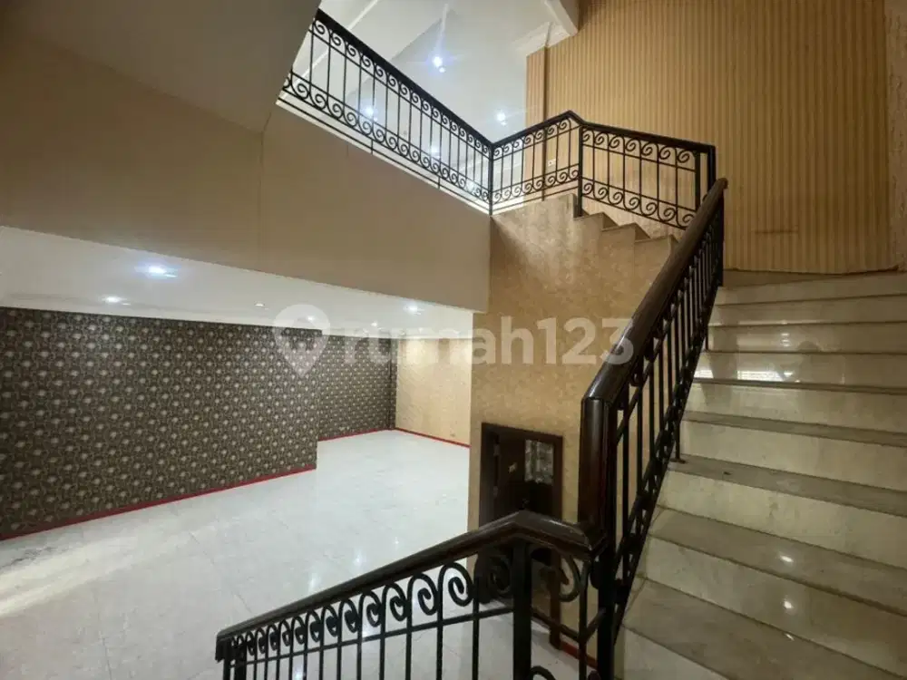 Djual Rumah Bagus di Pluit Murni