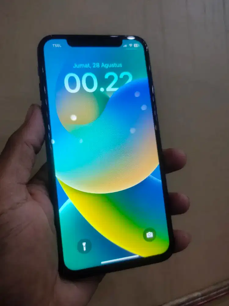 iPhone X ( 256gb ) Lengkap, jaringan Permanen