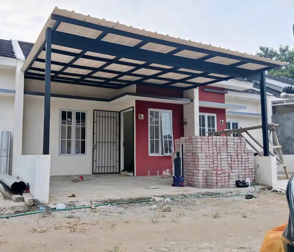 Kanopi baja ringan dan garasi