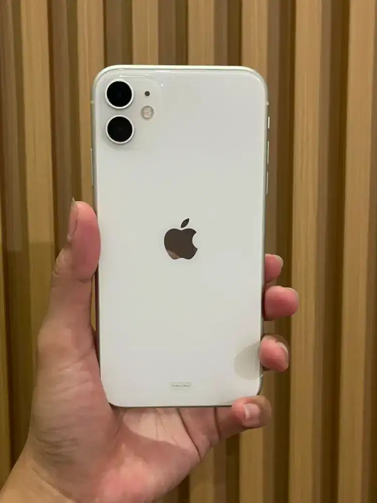 iPhone 11 64GB White Ex iBox Resmi – BH 72%