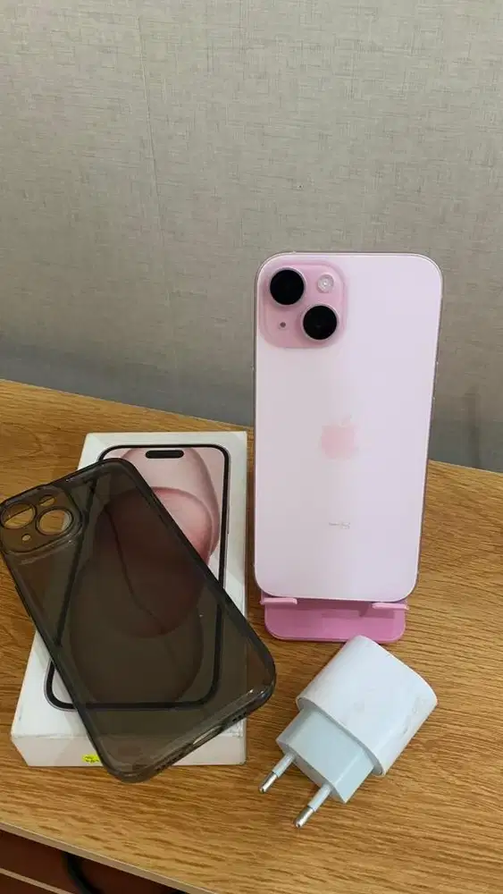 iPhone 15 128gb ibox