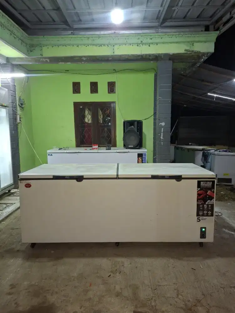 DI JUAL FREEZER BOX MEREK GEA KEPITING