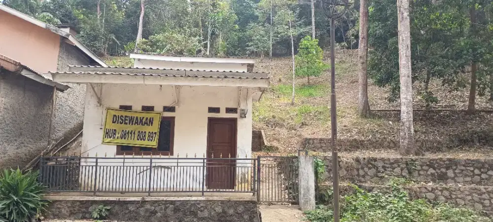 Disewakan rumah dipinggir Jalan Raya Cimanggu arah Kodim Kab Sukabumi
