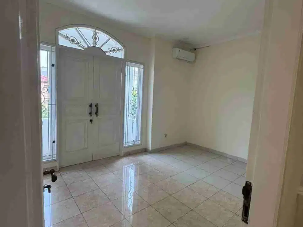 Rumah Sewa Siap Huni di Permata Buana Jakarta Barat