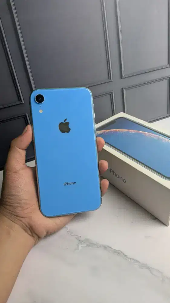 Iphone Xr 128 Gb beacukaii SIAP PAKAI !