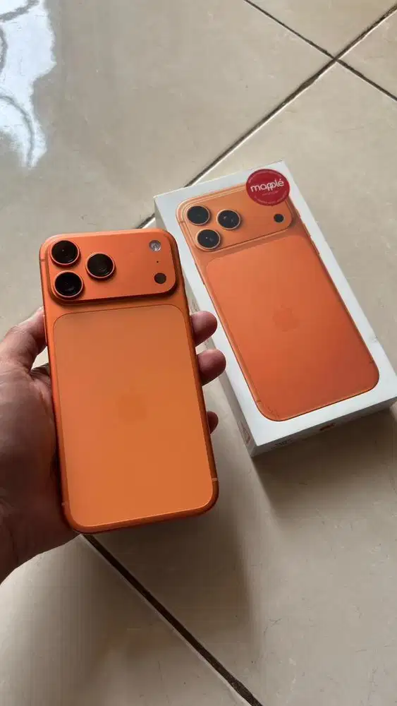 Iphone 17 promax 256gb garansi on mulus