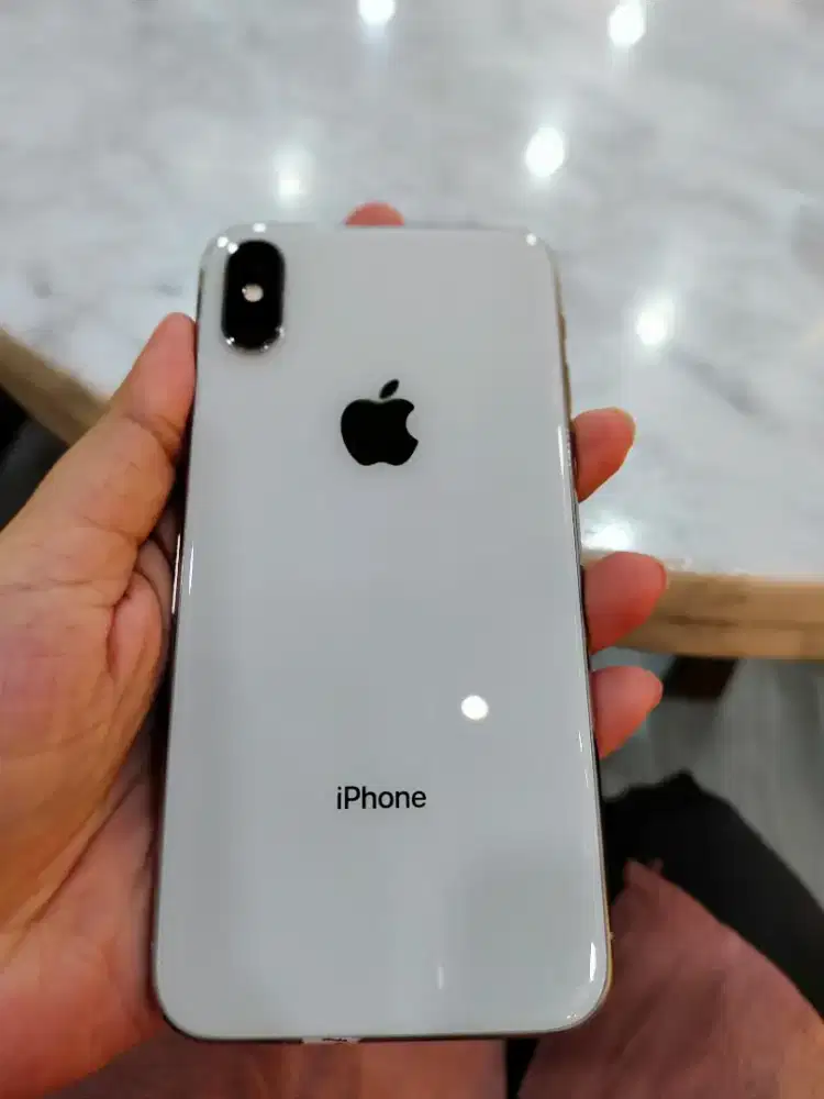 iPhone X 256GB White