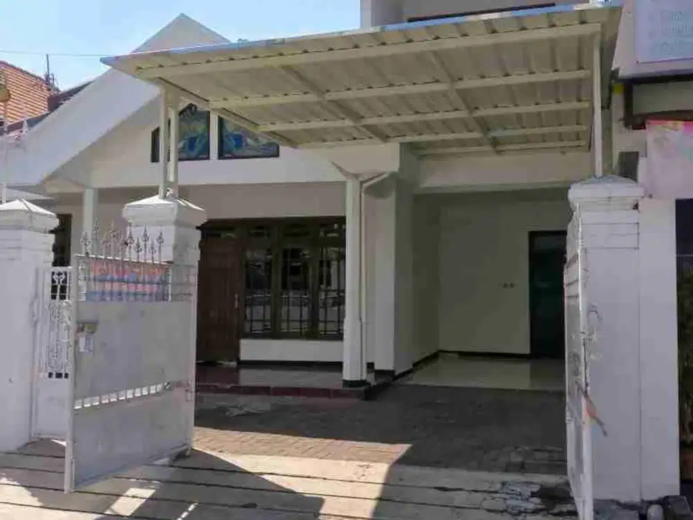 Dijual Rumah Gayungsari Dekat Masjid Agung Dan Tol