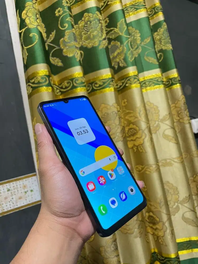 Samsung A07 4+4/64 Layar 6.6 inch