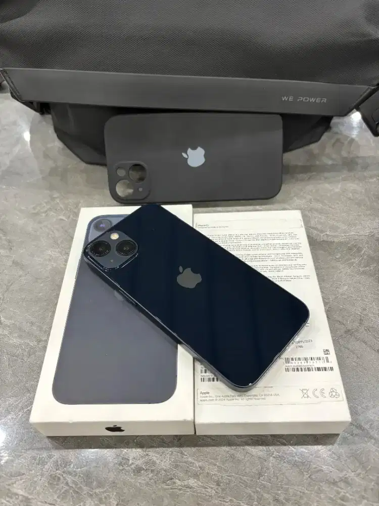 iPhone 13 128gb (Midnight) iBox Garansi Aktif Desember 2026