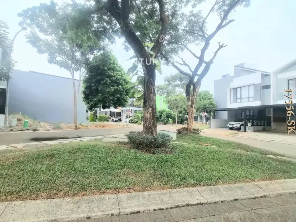 Dijual Kavling Siap Bangun Bentuk Kotak Depan Taman Di Discovery