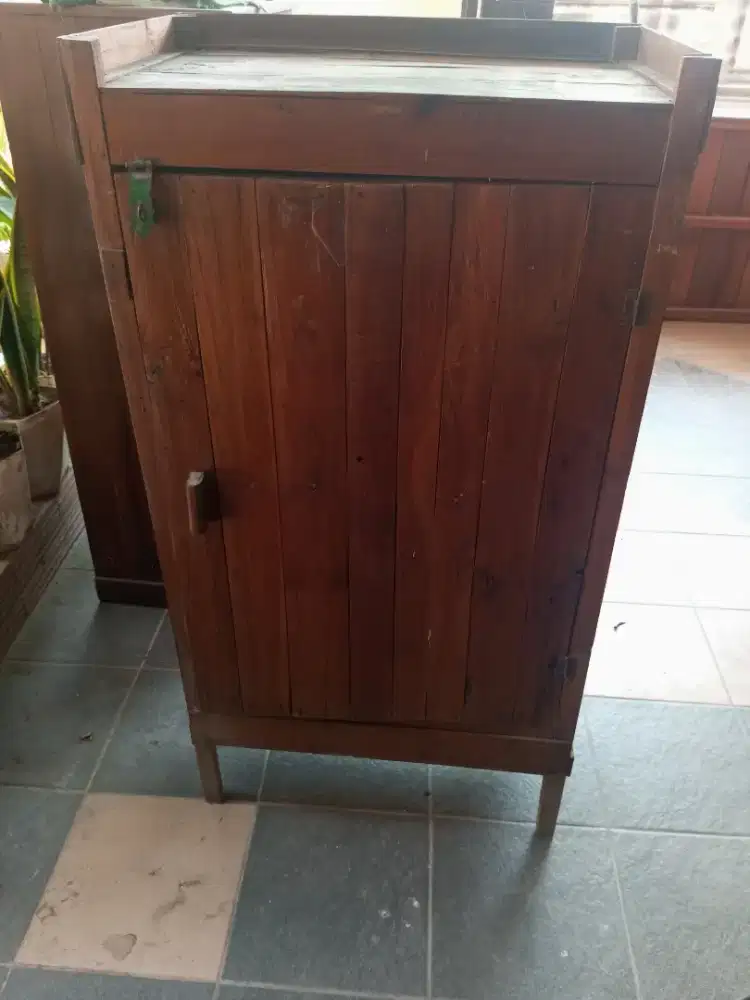 Lemari kayu uk 120×60×30