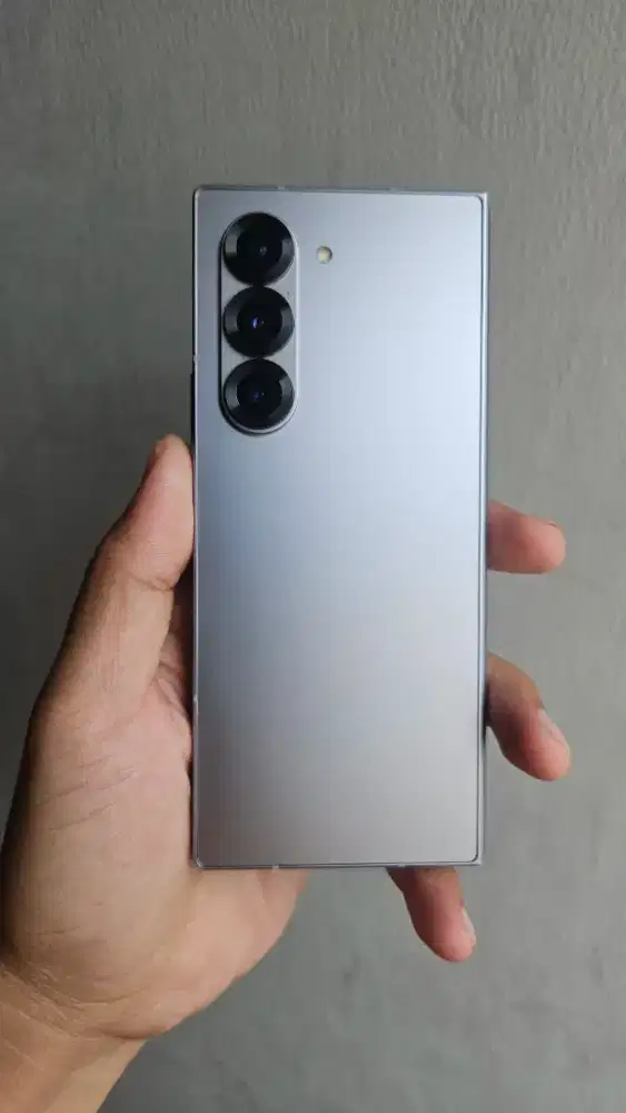 Samsung fold 6 512gb like new