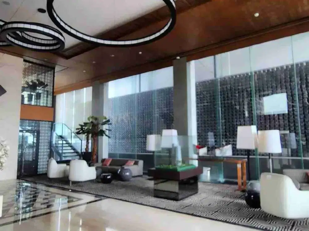 Dijual Gedung Strategis di Jl Embong Kenongo Surabaya Pusat