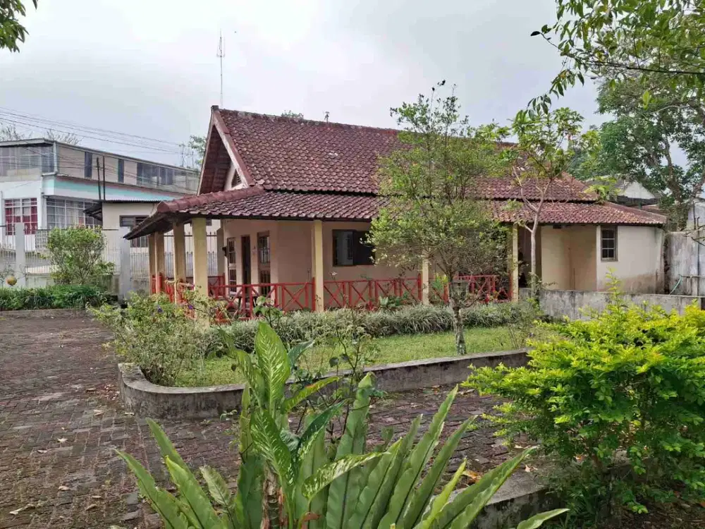 VILLA LUAS DIJUAL CEPAT DI KALIURANG JOGJA